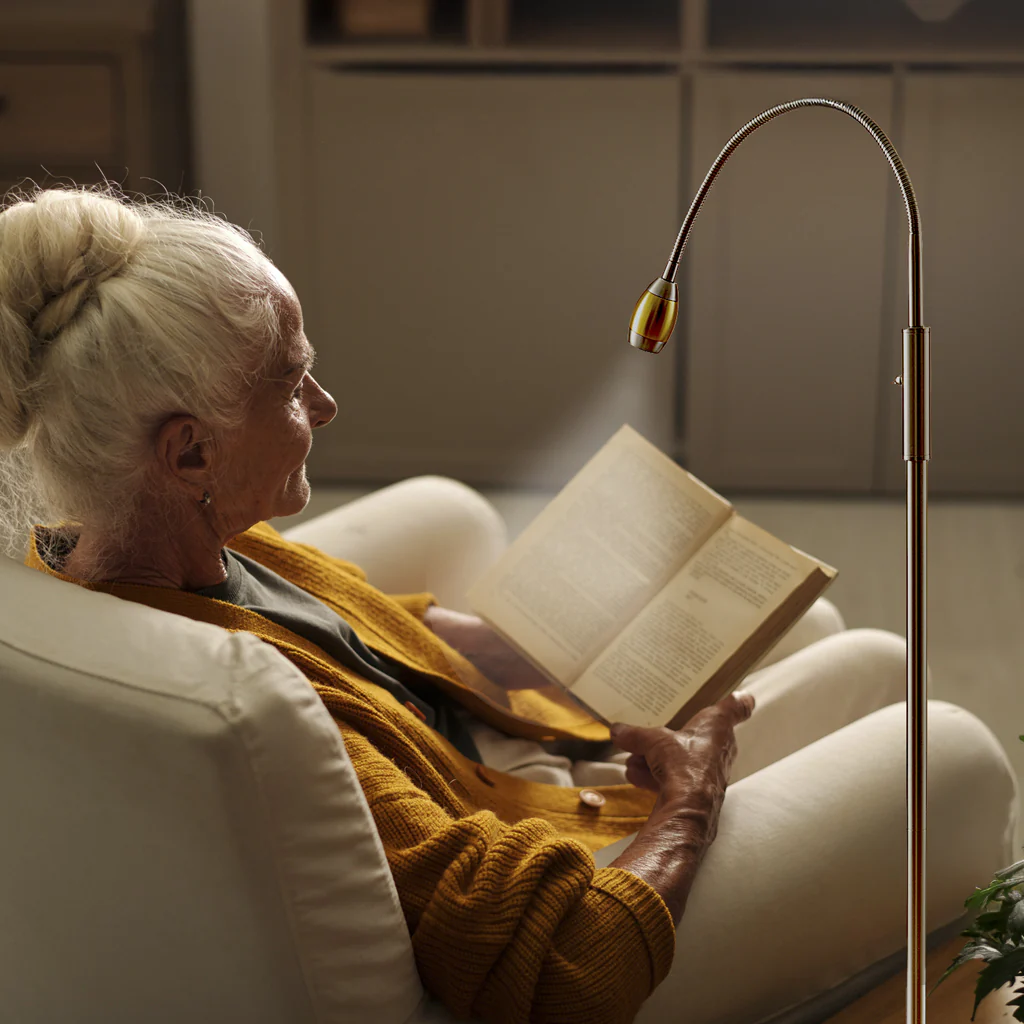 FOCUS Adjustable Beam Floor Lamp - Image 5
