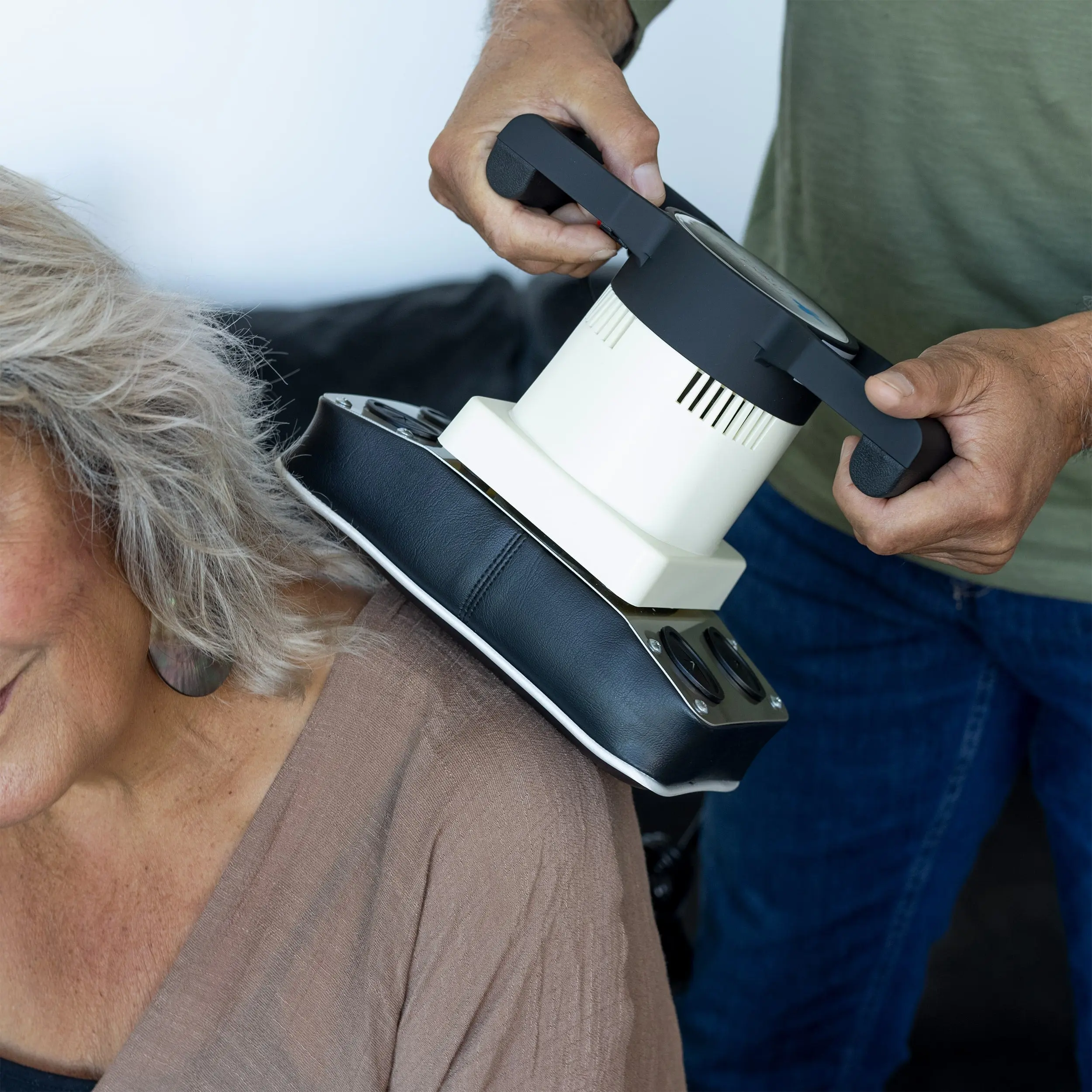 Oscillatory Body Massager - Image 6