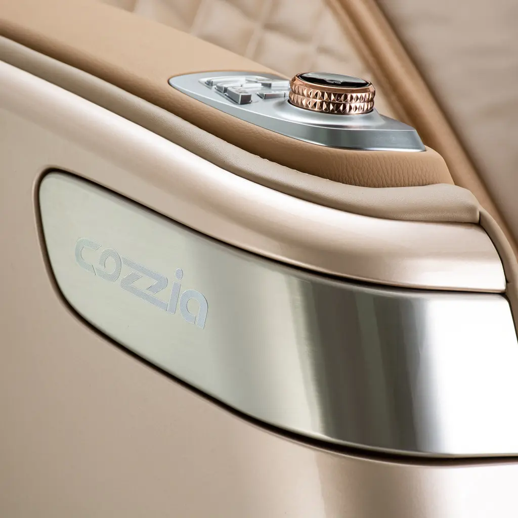 Qi™ XE Pro Massage Chair - Image 13