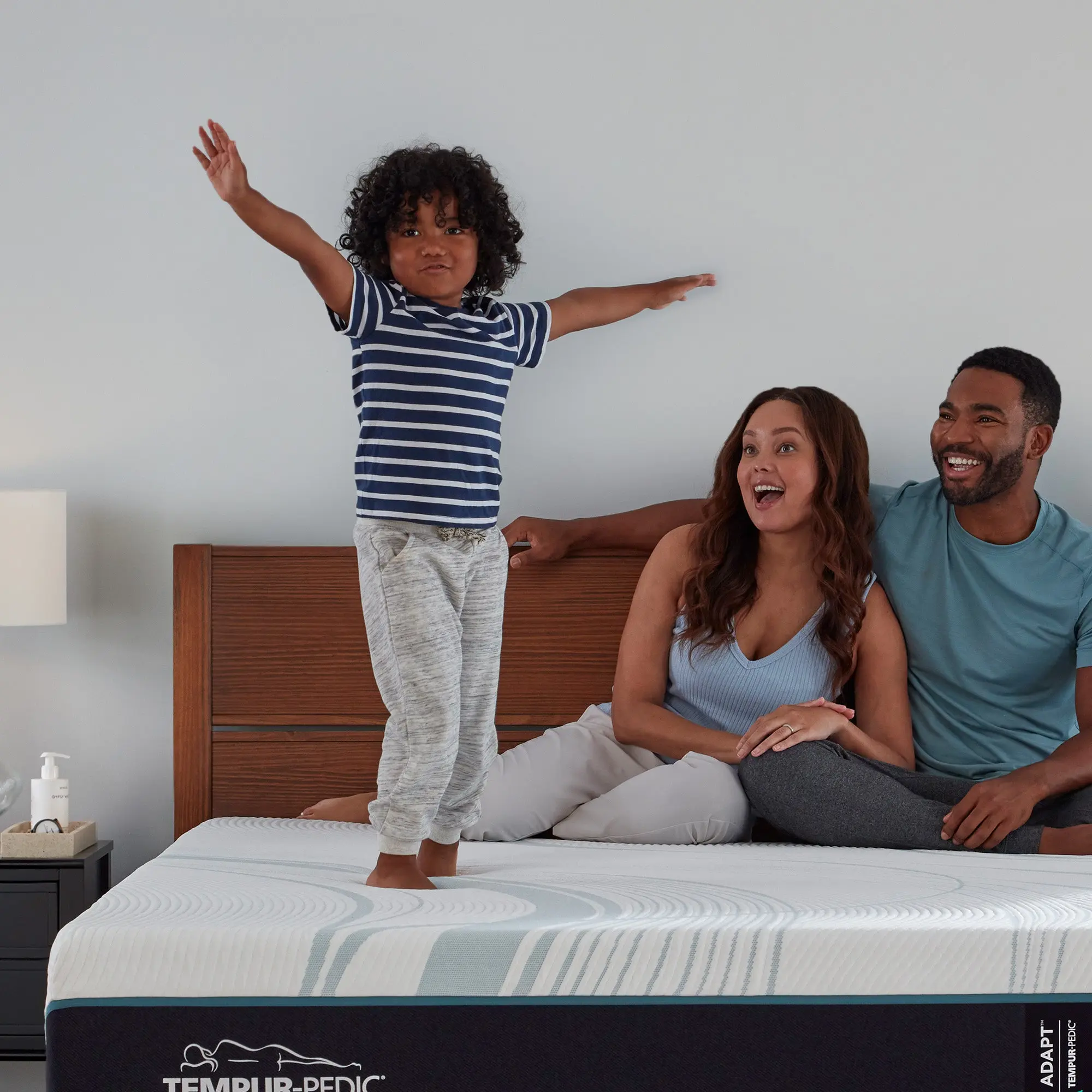 TEMPUR-Adapt® Medium Hybrid Mattress - Image 12