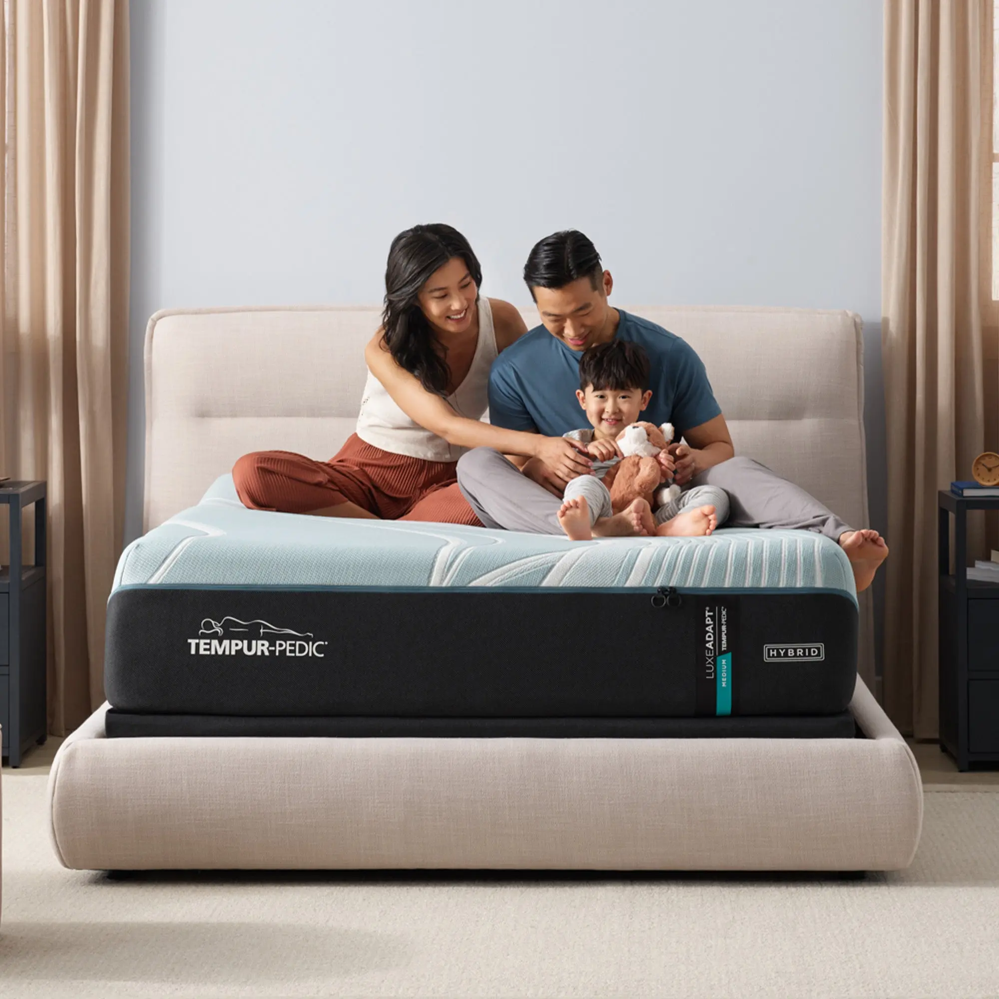TEMPUR-LuxeAdapt® Medium Hybrid Mattress - Image 14